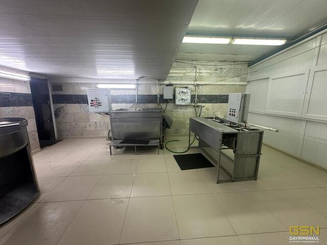 48-İZMİR BORNOVA PINARBAŞINDA SATILIK İŞYERİ VE ARAZİ